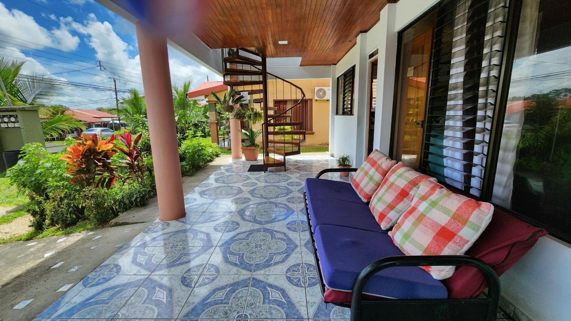 Alojamientos N&S La Fortuna Extérieur photo