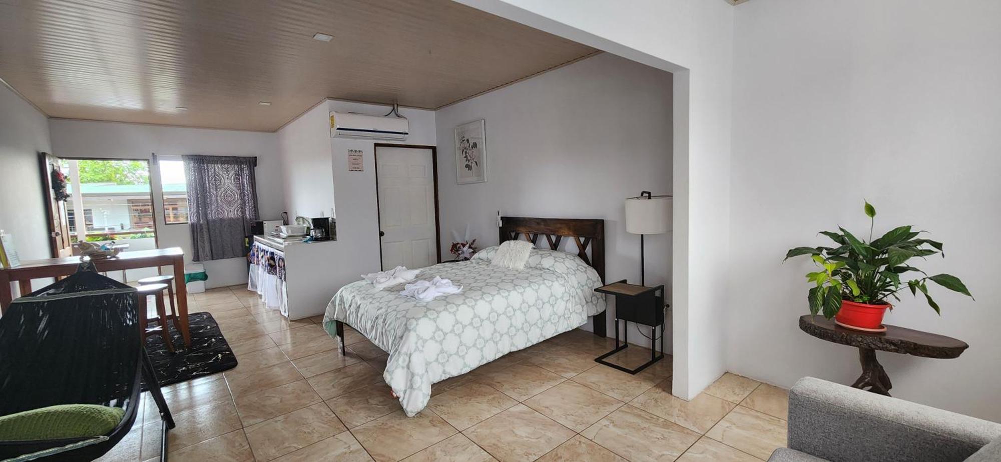 Alojamientos N&S La Fortuna Chambre photo